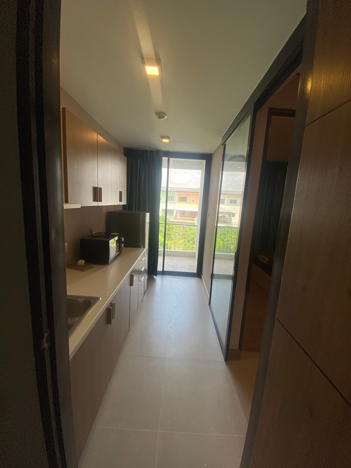 ให้เช่าคอนโดนนทบุรี บางใหญ่ บางบัวทอง : 🎉ปล่อยเช่าด่วน Rizzo Condo ริซโซ่ บางกร่าง (ตลาดเจ้าพระยา)🎉 (ยังไม่รับเอเจ้นน้า) 32 ตรม. 1Bed ชั้น 3 เฟอร์ ไฟฟ้า ครบครัน พร้อมอยู่ Line @bzprOperty