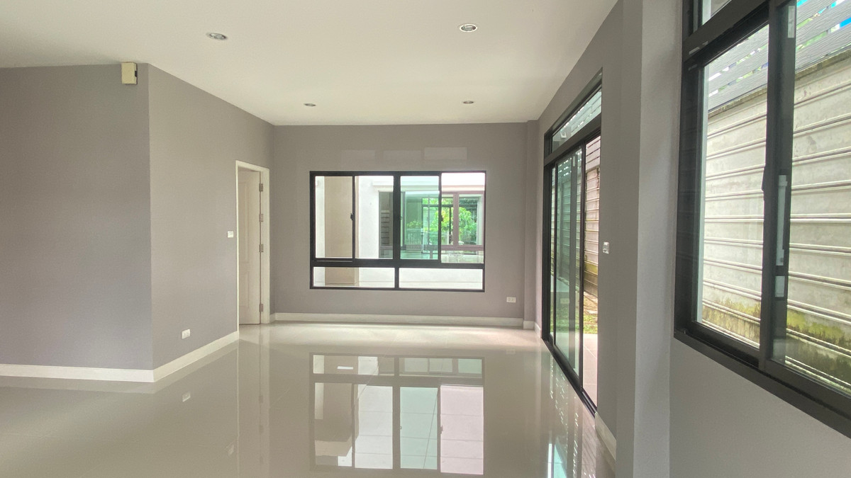 ขายบ้านเสรีไทย-นิด้า : บ้านเดี่ยวหน้าสวน 4นอน/4น้ำ ไม่เคยเข้าอยู่  ถ. สุขาภิบาล2 ขายเพียง9.8ล้านบาท 🔥🔥