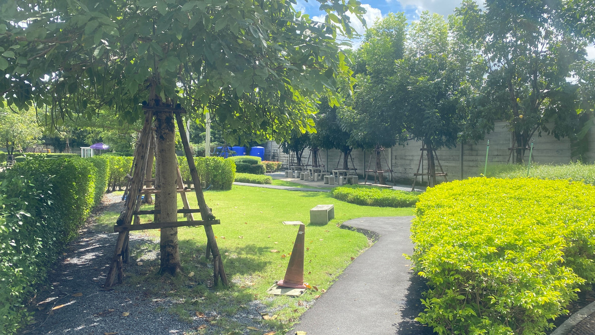 ขายบ้านเสรีไทย-นิด้า : บ้านเดี่ยวหน้าสวน 4นอน/4น้ำ  ใกล้เมกะ บางนา , ใกล้พัฒนาการ ทองหล่อ  เพียง9.8ล้านบาท 🔥🔥