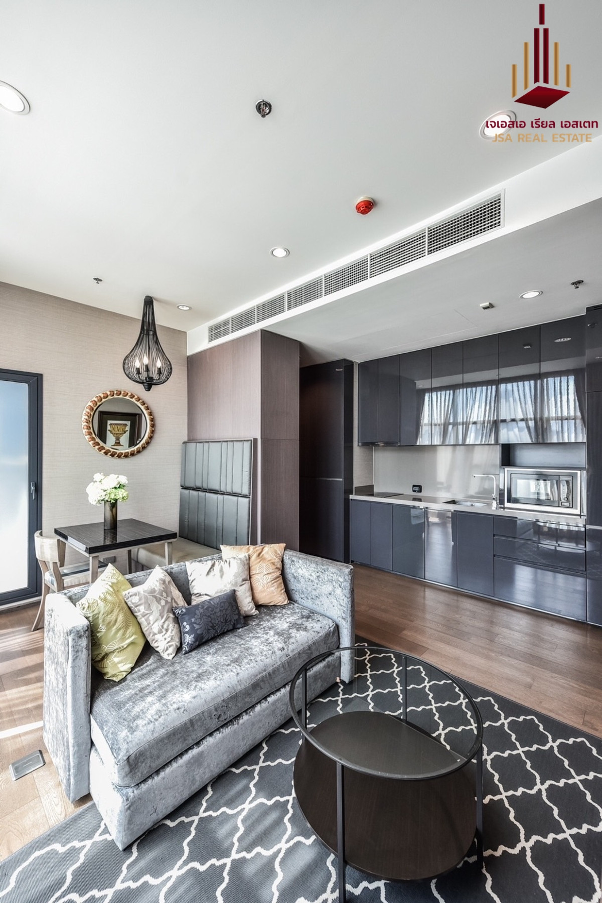 ให้เช่าคอนโดสาทร นราธิวาส : ✨ The Diplomat Sathorn for Rent 42,000/m ✨