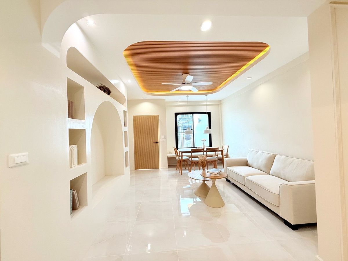 For SaleTownhomeLadprao101, Happy Land, The Mall Bang Kapi : 🏡Beautiful renovated townhouse, Lat Phrao 101, near MRT, fully furnished, ready to move in, special price.
