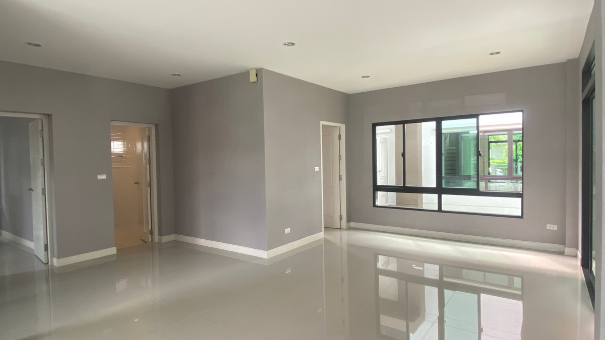 ขายบ้านเสรีไทย-นิด้า : บ้านเดี่ยวหน้าสวน 4นอน/4น้ำ ไม่เคยเข้าอยู่  ถ. สุขาภิบาล2 ขายเพียง9.8ล้านบาท 🔥🔥