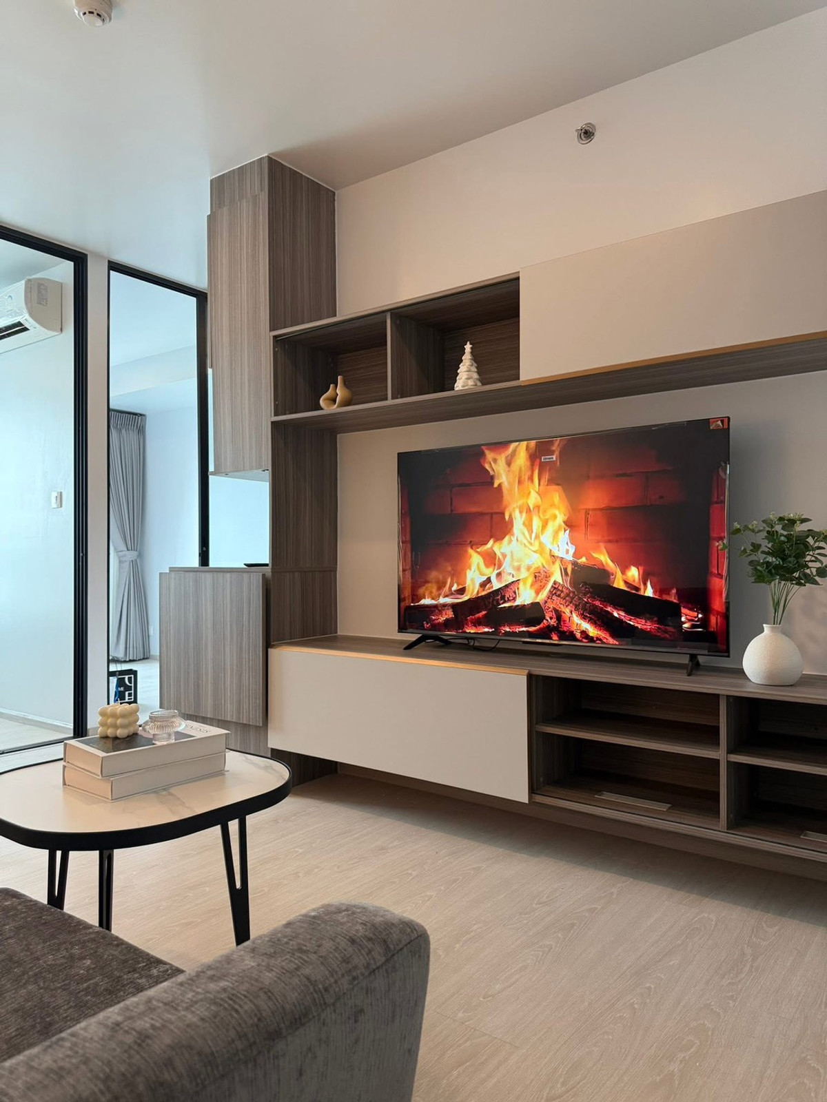 For RentCondoVipawadee, Don Mueang, Lak Si : 💥CP-9389💥Knightsbridge Phaholyothin Interchange 👉Line : @cozycondo