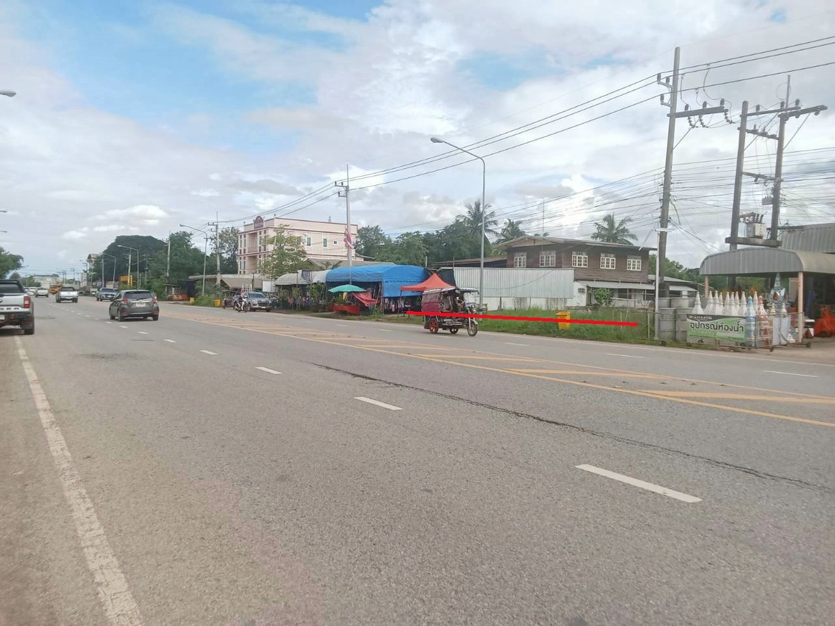 ขายที่ดินอุดรธานี : ขายที่ดินเปล่า 3 งาน 20 ตารางวา  อ.กุมภวาปี ติดถนน ทำเลสวย เหมาะลงทุนทำกิจการ   ใกล้ธนาคาร สำนังานขนส่ง