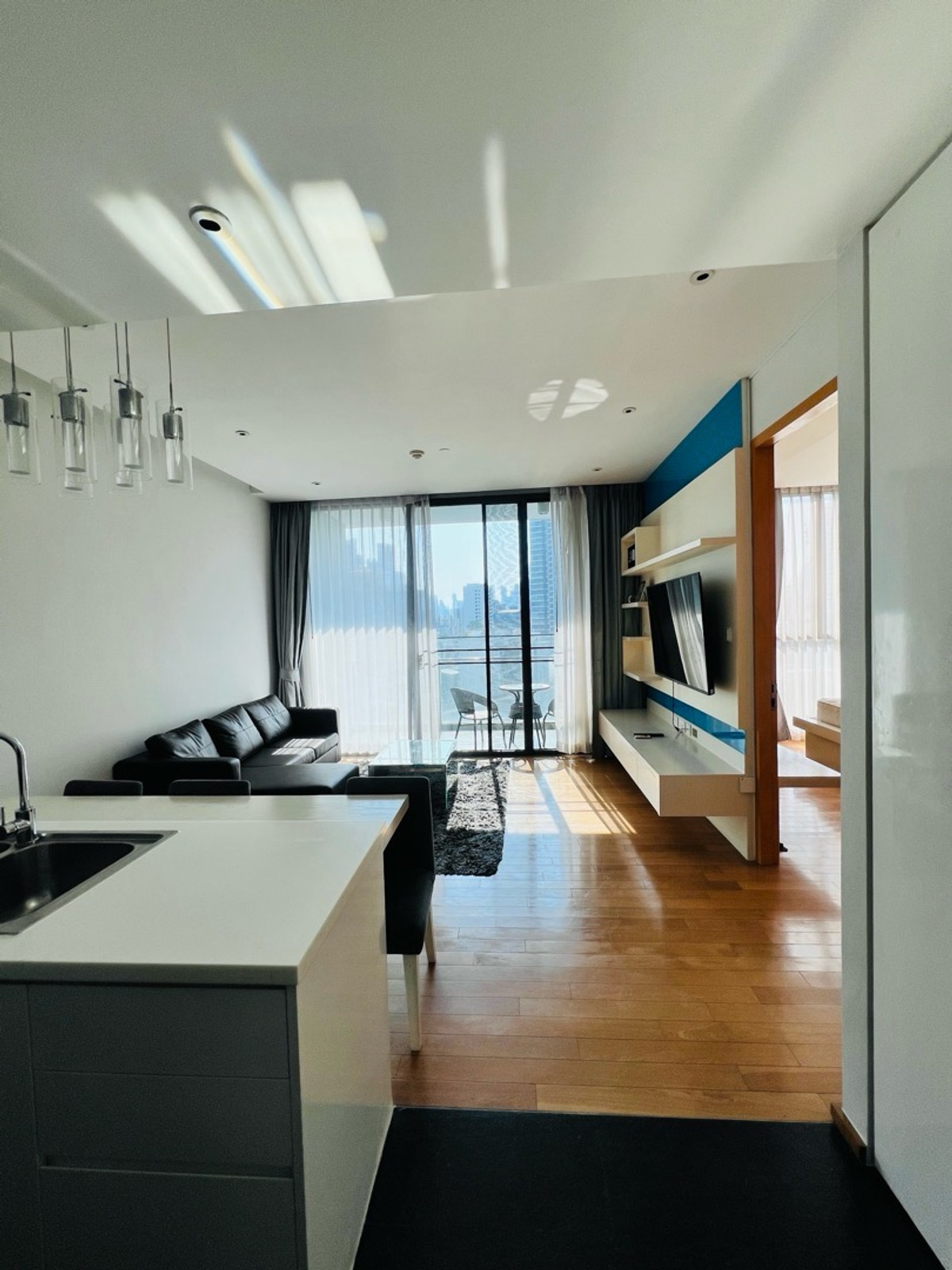 ขายคอนโดสุขุมวิท อโศก ทองหล่อ : 📌ขายด่วน!!! คอนโด Aequa sukhumvit49  ขนาด 1 ห้องนอน 1 ห้องน้ำ 56.6 ตร.ม. ราคา 8.5 ลบ. คอนโดเลี้ยงสัตว์ได้🐶🐱 ห้องสวย แต่งครบ วิวดี ราคาดีที่สุดในตลาด ☎️0887532858