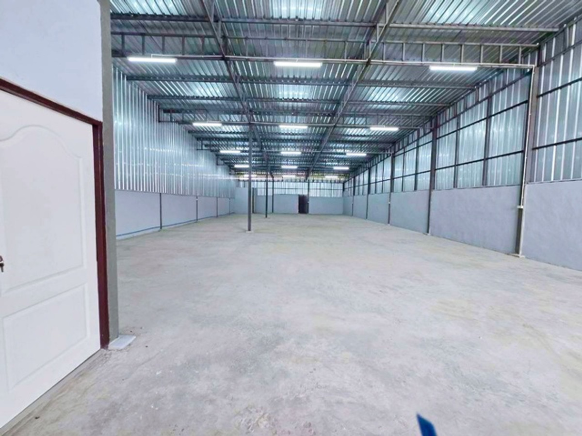 ให้เช่าโกดังมหาชัย สมุทรสาคร : เลียบคลองบางน้ำจืด 1.3 กม. 400 ตร.ม ให้เช่าโกดัง โรงงาน พร้อมออฟฟิศ เดินทางสะดวก สถานีรถไฟบางน้ำจืด 350 ม.ถ.เอกชัย-พระราม2