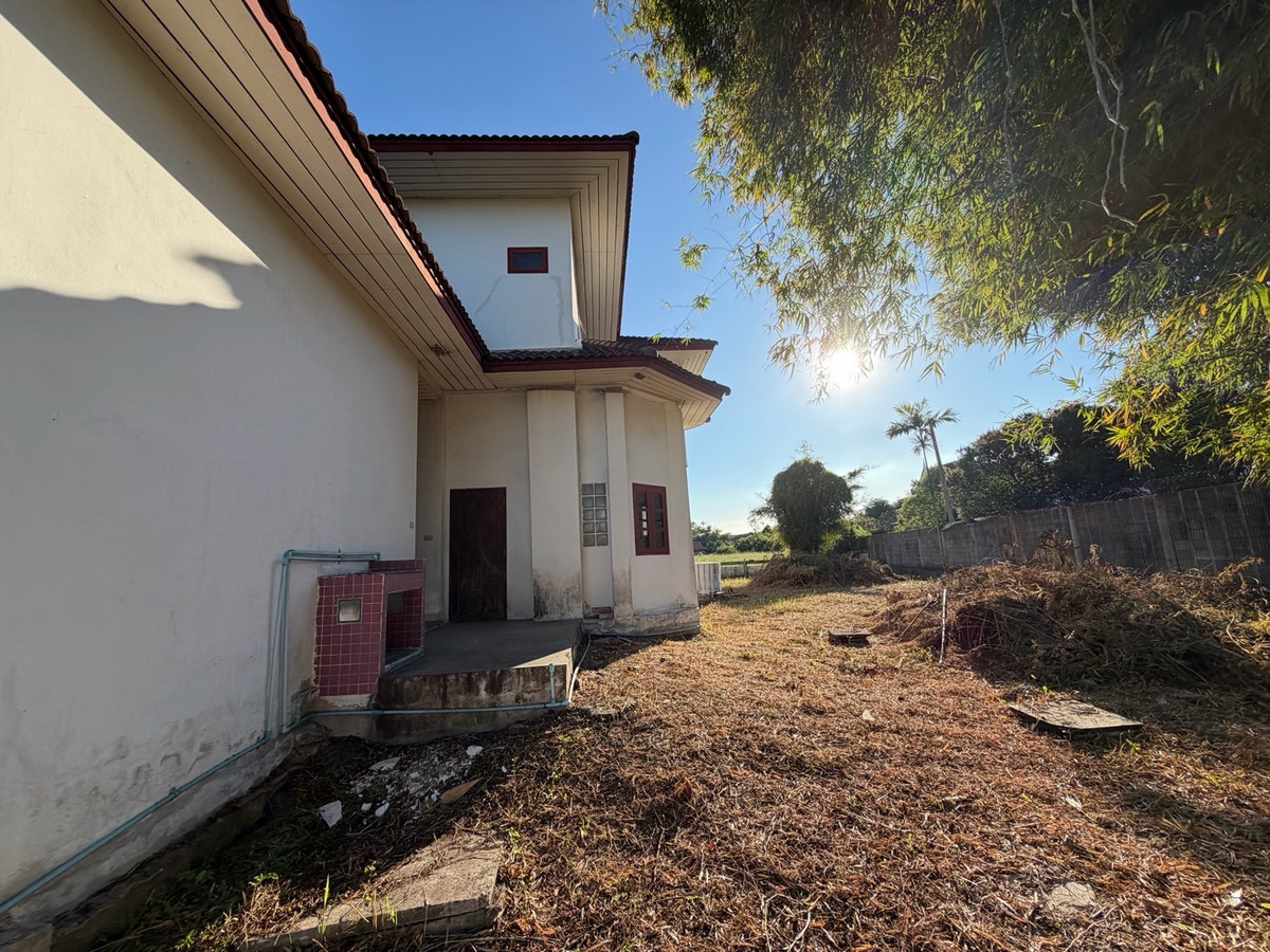 For SaleHouseBangna, Bearing, Lasalle : Single house for sale Large area in the heart of Bangna - Lakewood km.18, selling for only 22 million baht ✨ “Rare Opportunity”