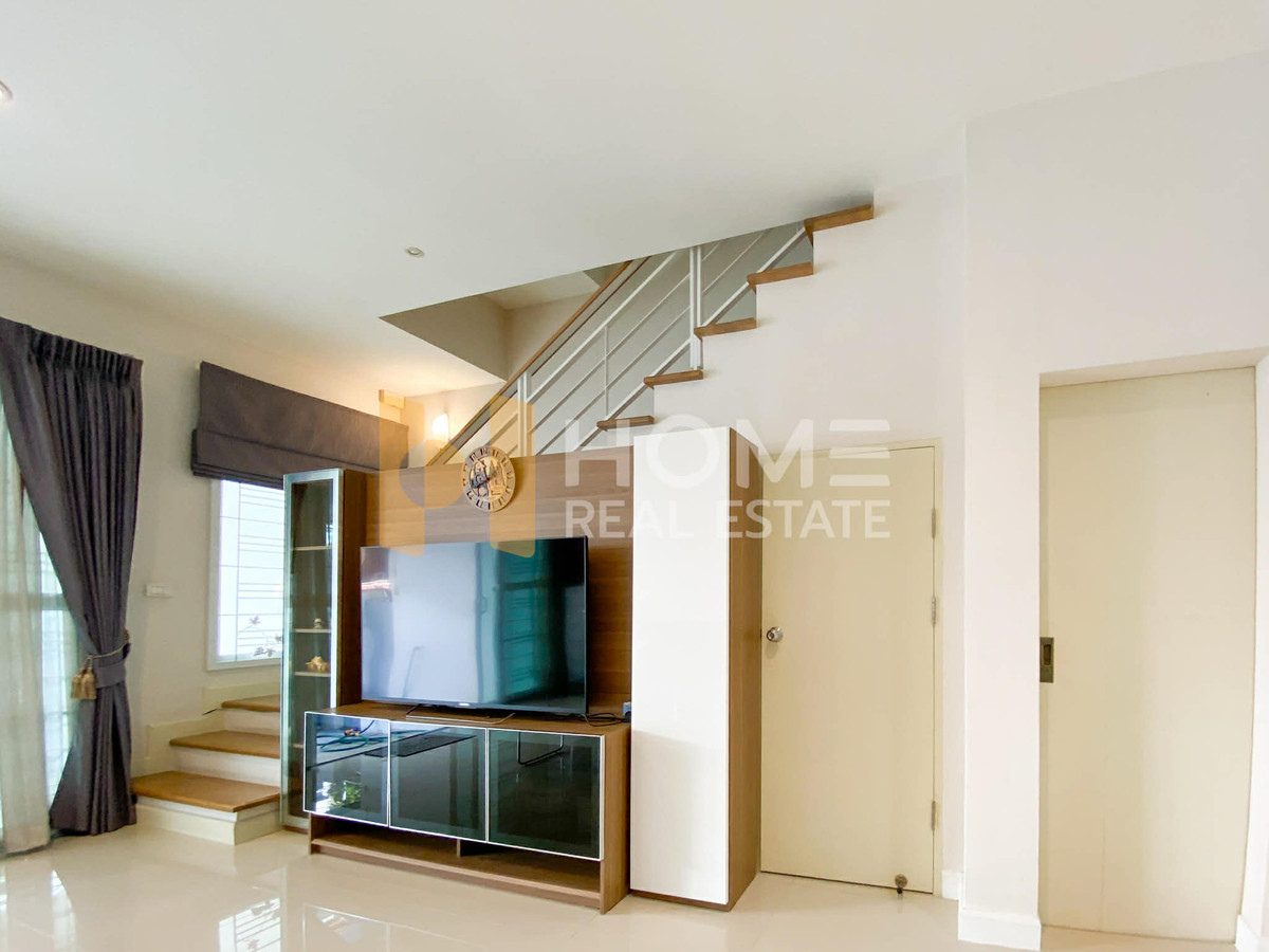 For SaleTownhomeEakachai, Bang Bon : Baan Klang Muang Essence Sathorn - Taksin 2 / 3 Bedrooms (FOR SALE) BALL019