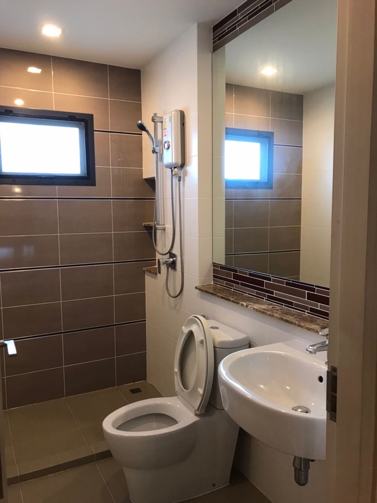 ขายบ้านบางนา แบริ่ง ลาซาล : บุราสิริ วงแหวน - อ่อนนุช / 3 ห้องนอน (ขาย), Burasiri Wongwaen - Onnut / 3 Bedrooms (FOR SALE) POON035