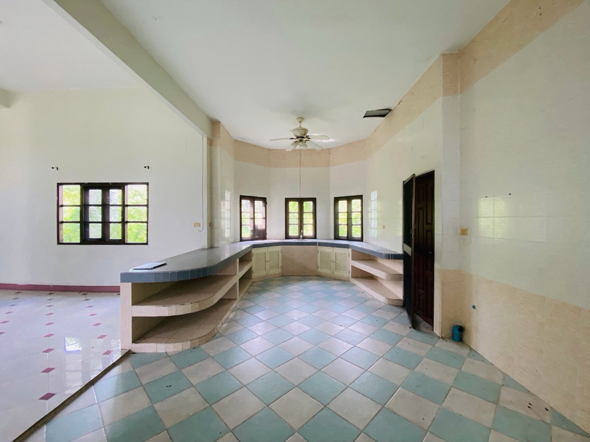 For SaleHouseBangna, Bearing, Lasalle : Single house for sale Large area in the heart of Bangna - Lakewood km.18, selling for only 22 million baht ✨ “Rare Opportunity”