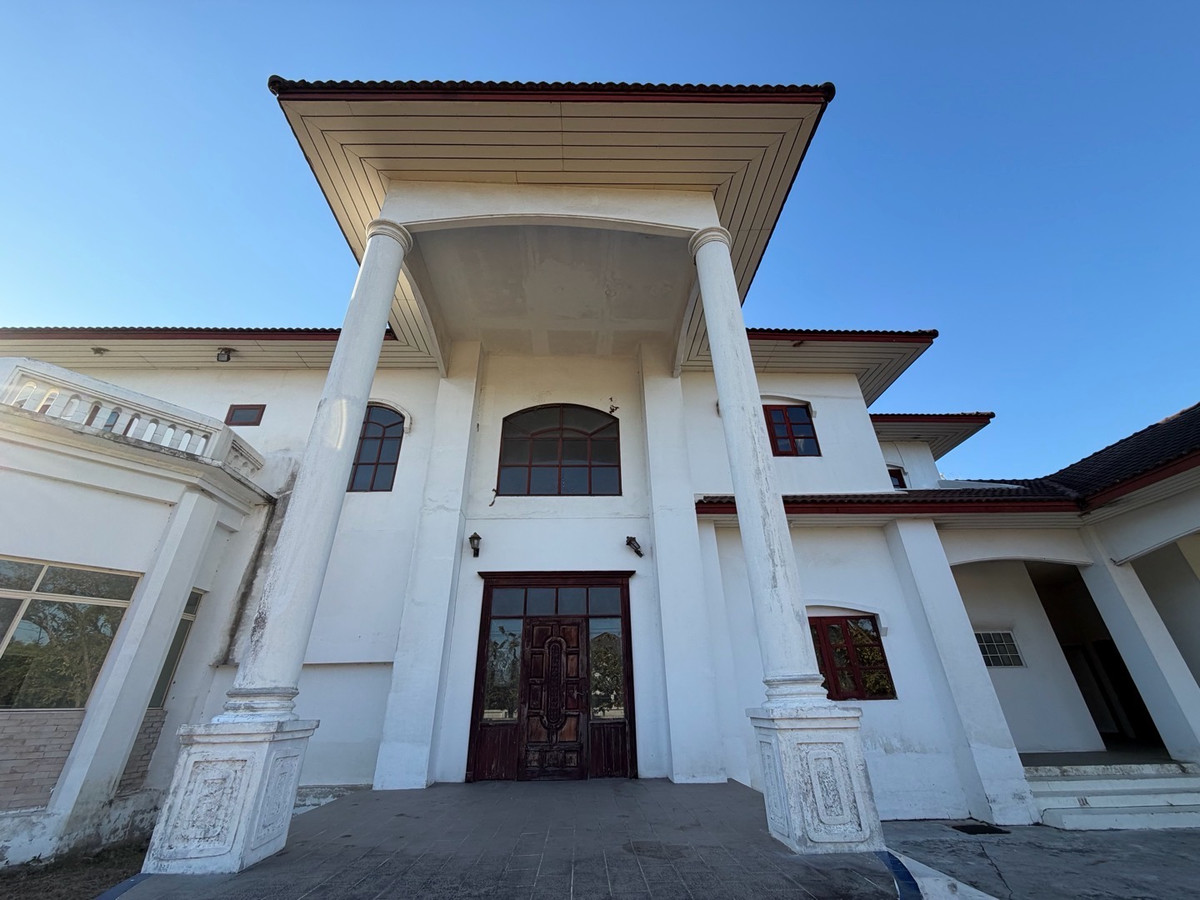 For SaleHouseBangna, Bearing, Lasalle : Single house for sale Large area in the heart of Bangna - Lakewood km.18, selling for only 22 million baht ✨ “Rare Opportunity”