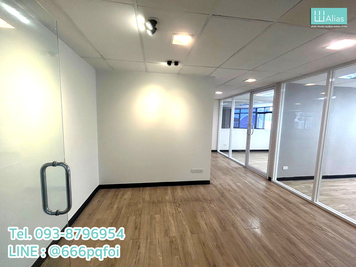 For RentOfficeSathorn, Narathiwat : Office Space for rent in Sathorn, adjacent to BTS