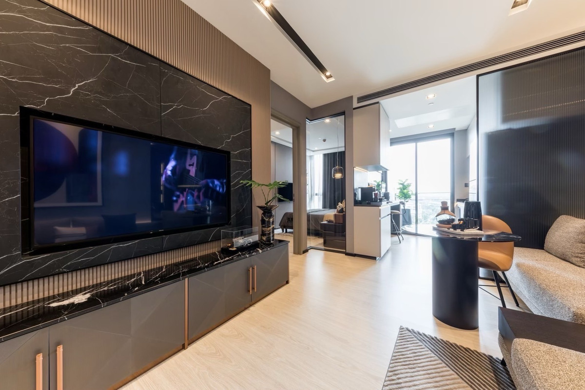 ขายคอนโดสุขุมวิท อโศก ทองหล่อ : 🔥𝐒𝐔𝐏𝐄𝐑 𝐃𝐄𝐀𝐋🔥 𝐓𝐡𝐞 𝐑𝐨𝐨𝐦 𝟑𝟖 เพียง 𝟎 เมตรจาก BTS พร้อมห้องแต่งครบเข้าอยู่ได้ทันที เริ่มเพียง 𝟕.𝟓 ล้าน* โทร📱𝟎𝟔𝟐-𝟓𝟐𝟔-𝟔𝟓𝟗𝟎