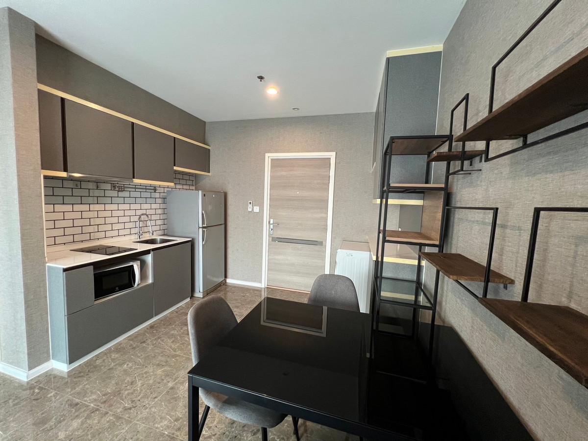 For RentCondoSathorn, Narathiwat : For rent ✨ The Key Sathorn - Charoenrat ✨ Fully furnished and equipped, near BTS Surasak