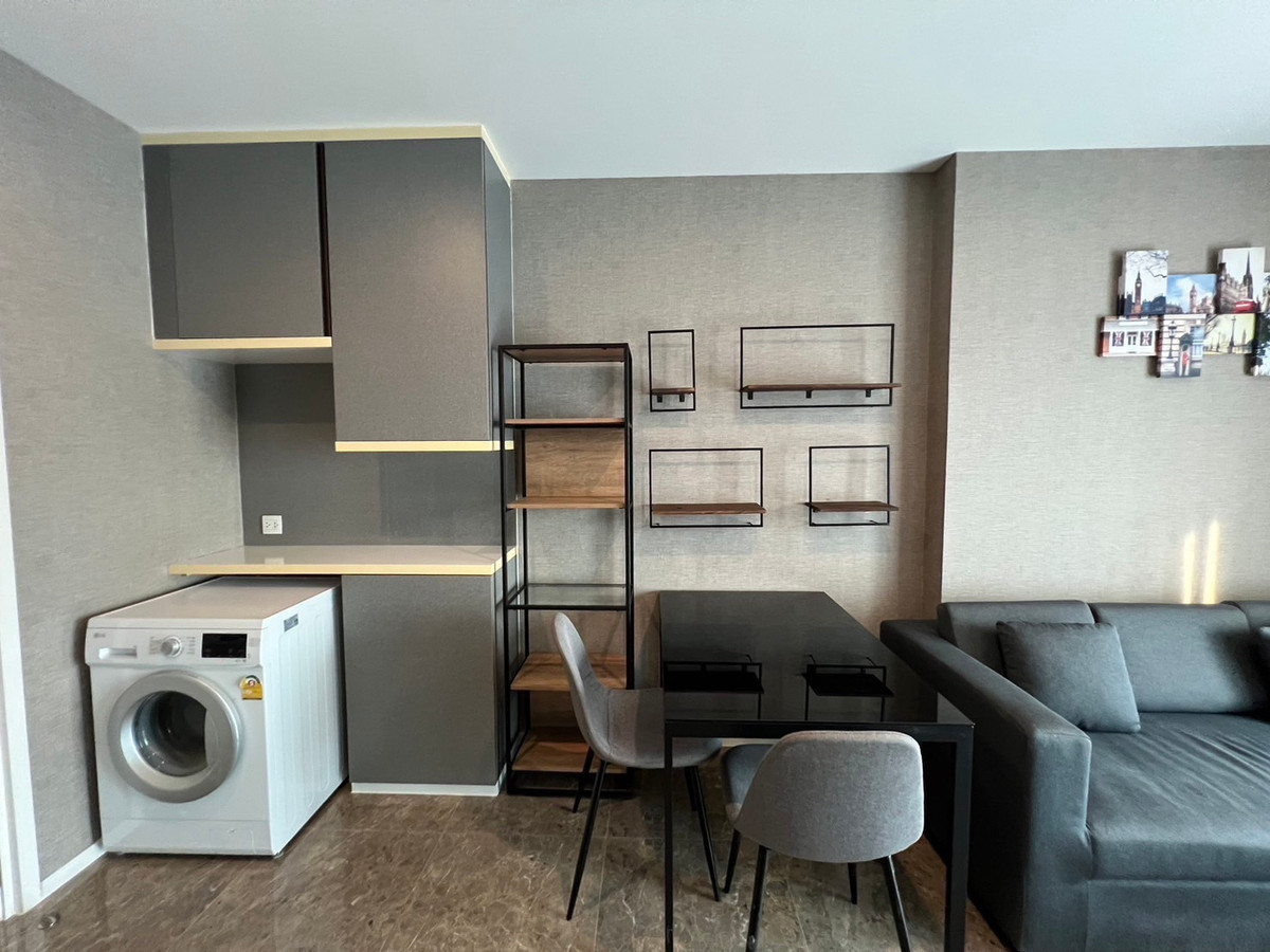 For RentCondoSathorn, Narathiwat : For rent ✨ The Key Sathorn - Charoenrat ✨ Fully furnished and equipped, near BTS Surasak