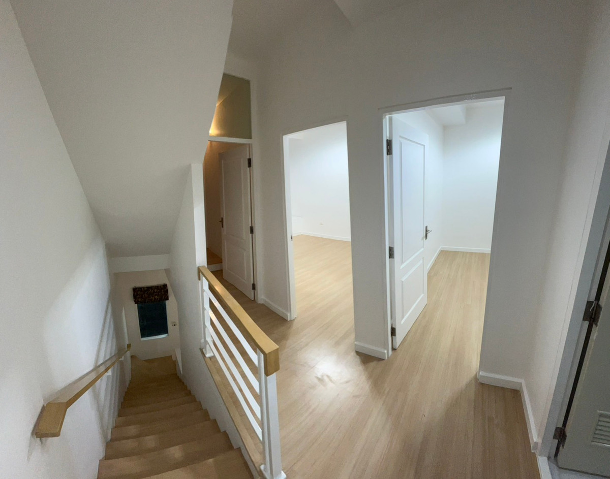 ขายทาวน์โฮมมีนบุรี-ร่มเกล้า : หมู่บ้าน บ้านใหม่ คู้บอน28 / 3 ห้องนอน (ขาย), Moo Baan Mai Khubon 28 / 3 Bedrooms (FOR SALE) PINP051