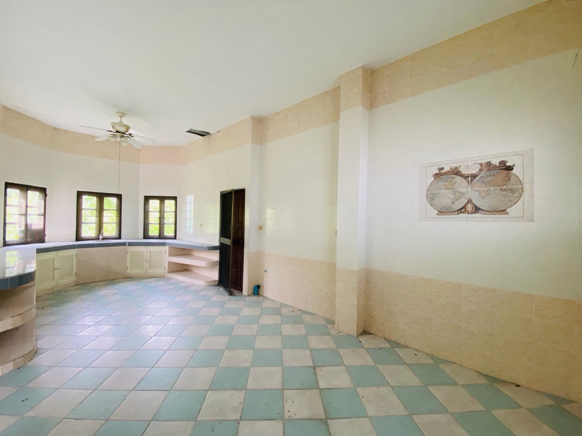 For SaleHouseBangna, Bearing, Lasalle : Single house for sale Large area in the heart of Bangna - Lakewood km.18, selling for only 22 million baht ✨ “Rare Opportunity”