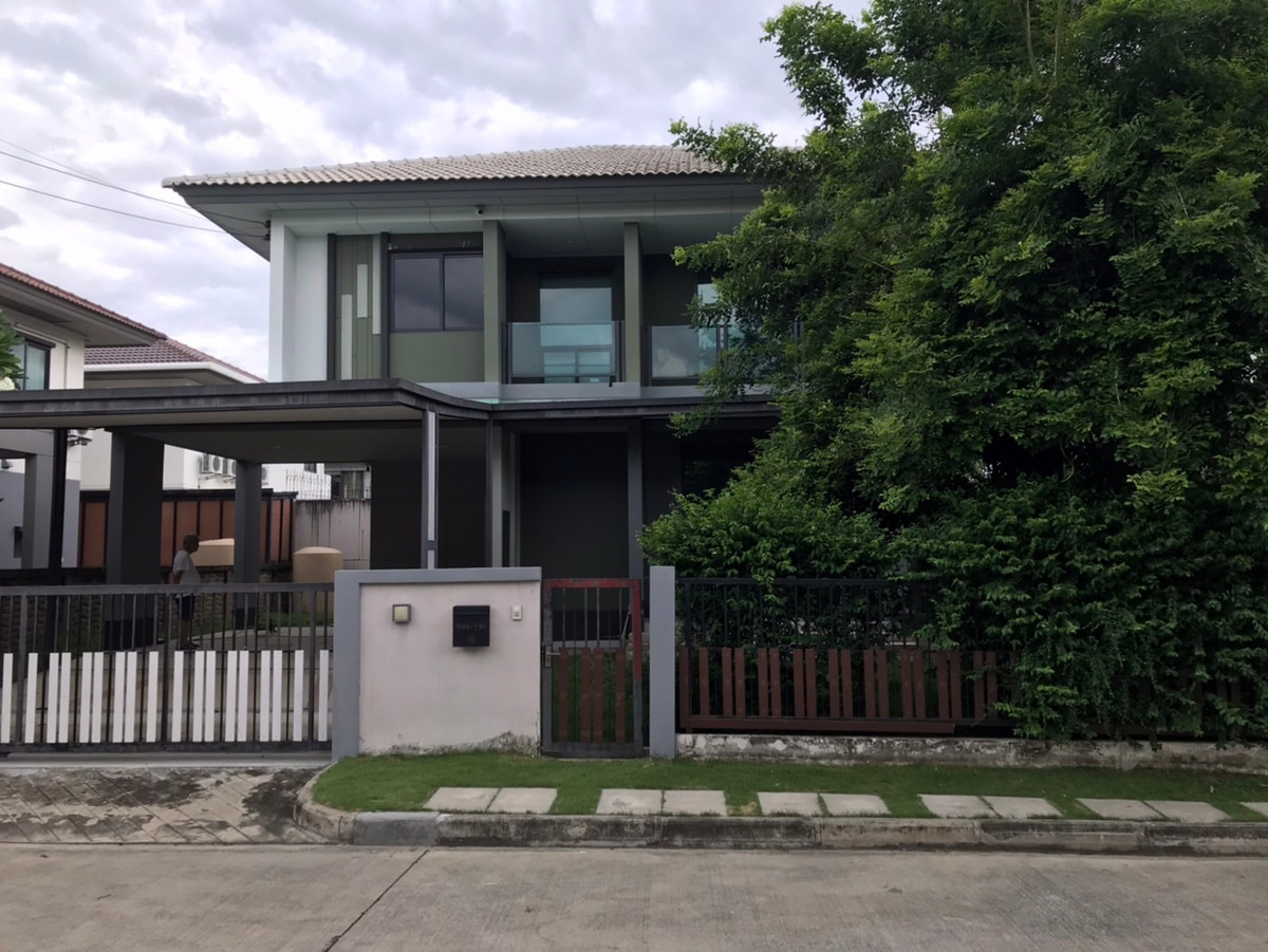 For SaleHouseBangna, Bearing, Lasalle : Burasiri Wongwaen - Onnut / 3 Bedrooms (FOR SALE) POON035