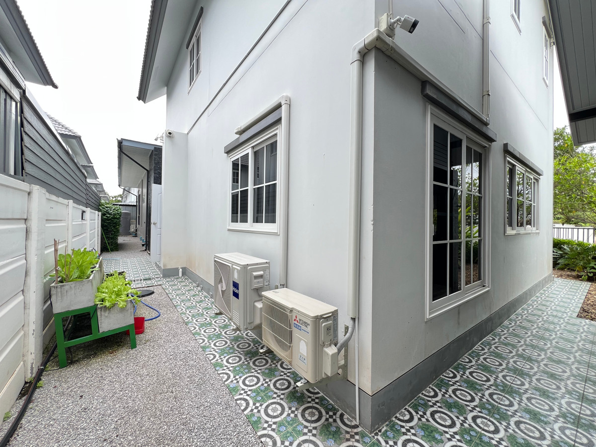 ขายบ้านสกลนคร : ขายบ้านเดี่ยว 2 หลังติด 117.5 ตร.ว. บ้านอารียาลิฟวิ่ง สกลนคร แต่งสวย ใกล้สนามบิน7 ล้าน