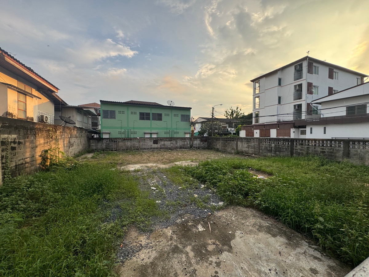 For SaleLandChaengwatana, Muangthong : Land for sale 79 sq m. Bypass Pak Kret, Nonthaburi, near IMPACT Muang Thong Thani.