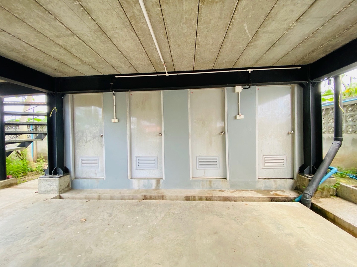 ให้เช่าโชว์รูมนครปฐม : งิ้วราย ศาลายา นครปฐม ออฟฟิศโกดัง 2 ชั้น ติดถนนใหญ่ ทำเลดีมาก พื้นที่กว้าง ใช้งานได้หลากหลาย เหมาะสำหรับธุรกิจที่ต้องการหน้าร้าน + สำนักงาน + สต็อกสินค้าในที่เดียว