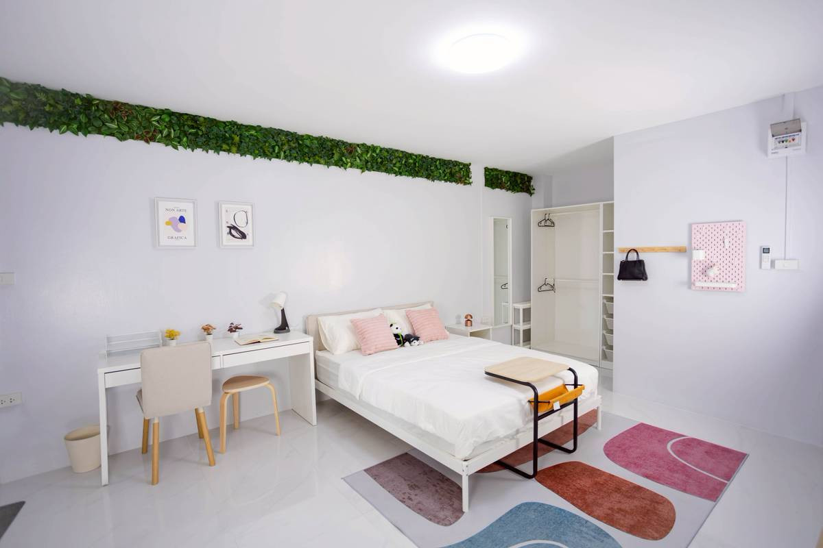 ให้เช่าโชคชัย4 ลาดพร้าว71 : ให้เช่าห้อง ใกล้ปากซอยลาดพร้าว 64 เพียง 200 เมตร มีหลายห้อง ราคาตั้งแต่ 7000-10000 บาท  ตั้งอยู่ ซอยเกตุนุติ แขวงวังทองหลาง เขตวังทองหลาง กรุงเทพฯ 10310