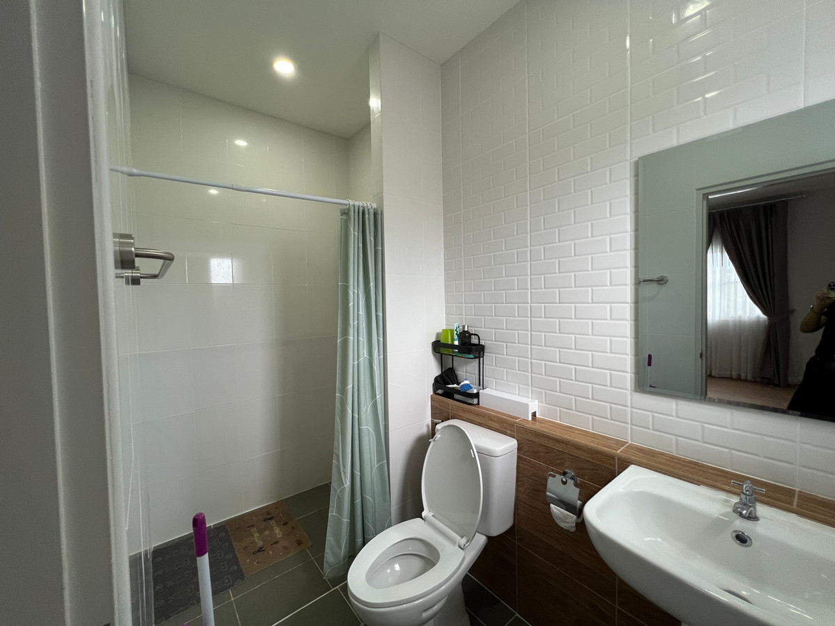 ขายบ้านสกลนคร : ขายบ้านเดี่ยว 2 หลังติด 117.5 ตร.ว. บ้านอารียาลิฟวิ่ง สกลนคร แต่งสวย ใกล้สนามบิน7 ล้าน