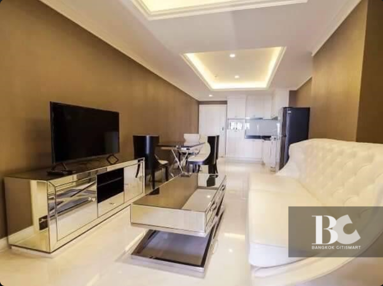 For SaleCondoSathorn, Narathiwat : 🔥Urgent Sale🔥Nusa State Tower* near Saphan Taksin BTS Station, fully furnished, ready to move in.