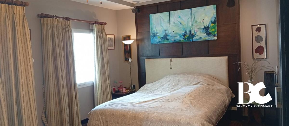 ขายทาวน์โฮมพระราม 3 สาธุประดิษฐ์ : 🔥ขายด่วน🔥โกลเด้นโฮมพาร์ควิลล์* ใกล้สถานีรถไฟฟ้า MRT คลองเตย เฟอร์นิเจอร์ครบ พร้อมเข้าอยู่