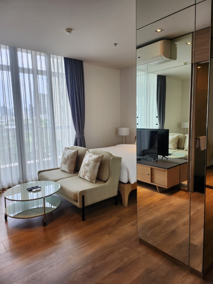 For RentCondoSukhumvit, Asoke, Thonglor : 🔥Urgent for rent🔥 Park Origin Phrom Phong, 60 sq m., fully furnished, ready to move in immediately.