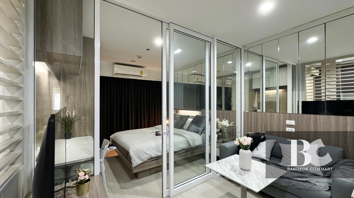 For SaleCondoLadprao, Central Ladprao : 🔥Urgent Sale🔥 SYM VIBHA-LADPRAO* Near MRT Chatuchak and MRT Mo Chit Stations, fully furnished, ready to move in.