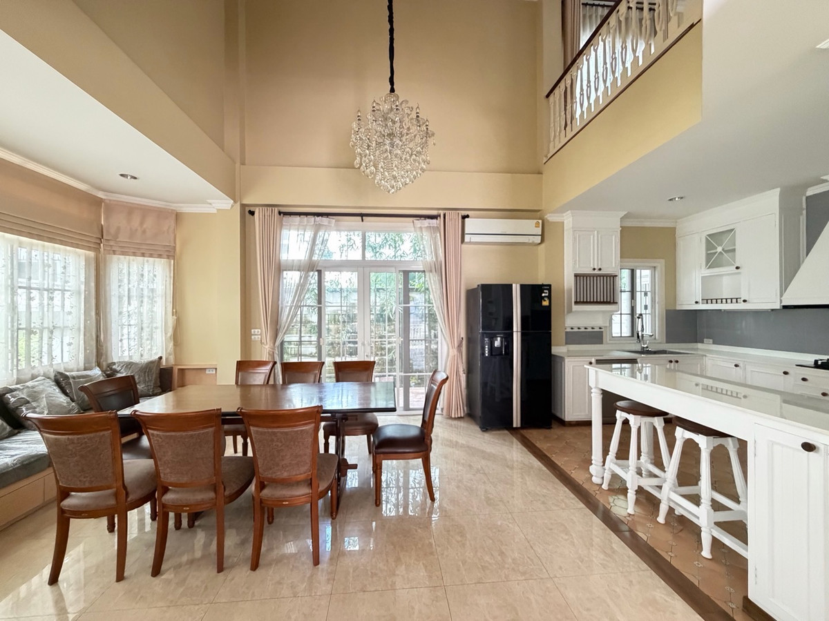 ให้เช่าบ้านบางนา แบริ่ง ลาซาล : Fantasia Villa4 Bangna บ้านใหญ่ ฟังก์ชันครบ เหมาะสำหรับอยู่เองหรือทำโฮมออฟฟิศ ทำเลดีมาก ใกล้ทางด่วน / Mega Bangna / โรงเรียนนานาชาติ