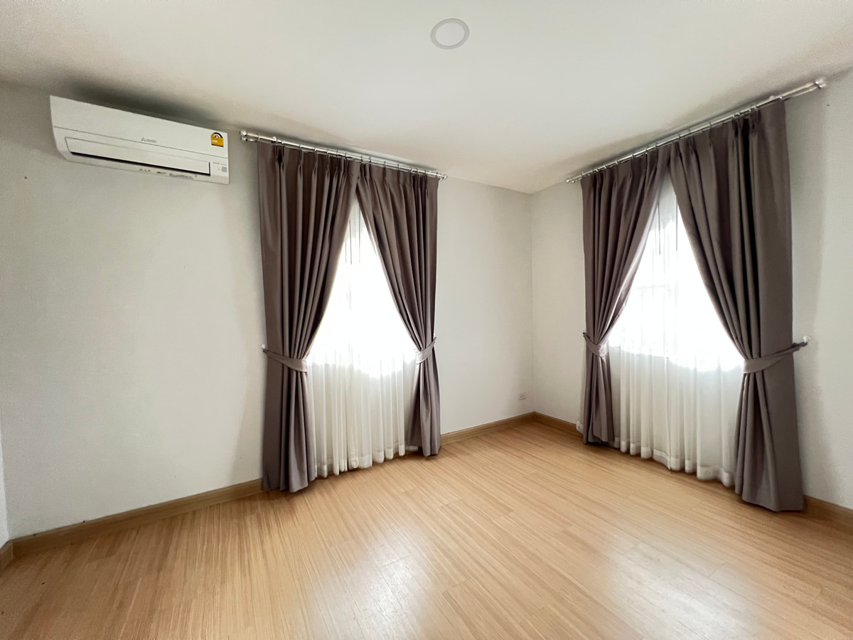 ขายบ้านสกลนคร : ขายบ้านเดี่ยว 2 หลังติด 117.5 ตร.ว. บ้านอารียาลิฟวิ่ง สกลนคร แต่งสวย ใกล้สนามบิน7 ล้าน