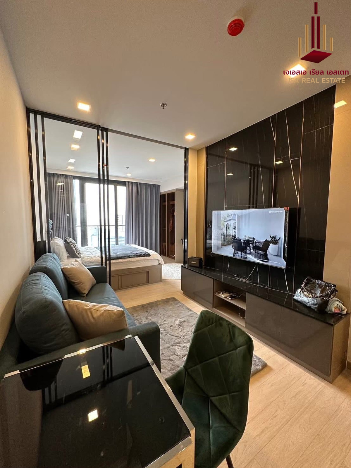 ให้เช่าคอนโดพระราม 9 เพชรบุรีตัดใหม่ RCA : ✨ For  Rent: One9Five Asoke - Rama 9 Condo ✨  💰 Only 28,000 THB/month