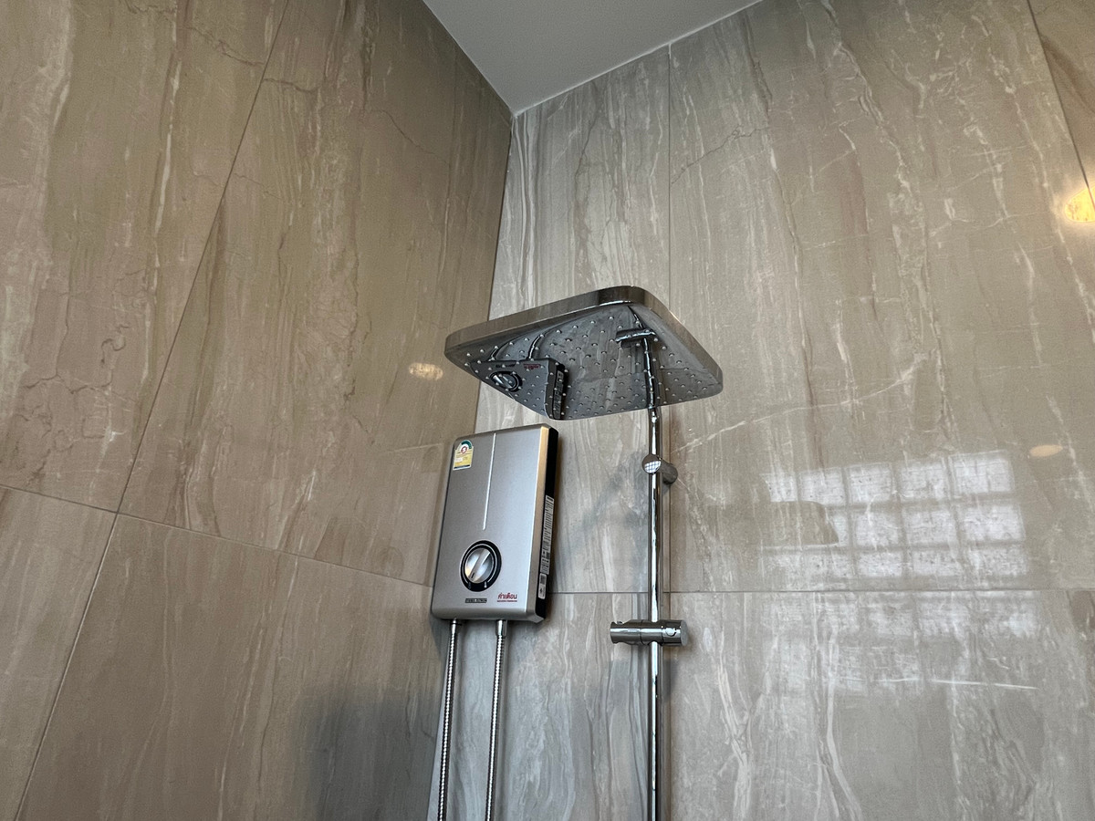 ขายบ้านสกลนคร : ขายบ้านเดี่ยว 2 หลังติด 117.5 ตร.ว. บ้านอารียาลิฟวิ่ง สกลนคร แต่งสวย ใกล้สนามบิน7 ล้าน