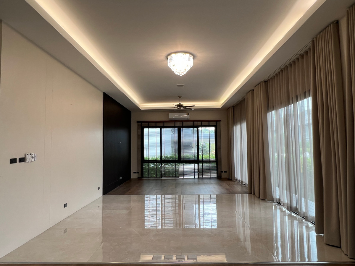 ขายบ้านสกลนคร : ขายบ้านเดี่ยว 2 หลังติด 117.5 ตร.ว. บ้านอารียาลิฟวิ่ง สกลนคร แต่งสวย ใกล้สนามบิน7 ล้าน