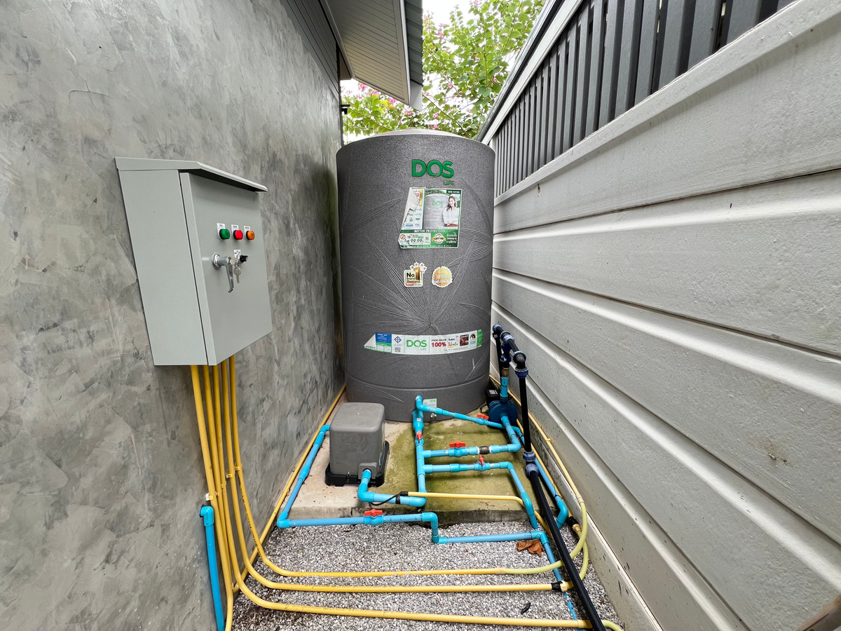 ขายบ้านสกลนคร : ขายบ้านเดี่ยว 2 หลังติด 117.5 ตร.ว. บ้านอารียาลิฟวิ่ง สกลนคร แต่งสวย ใกล้สนามบิน7 ล้าน