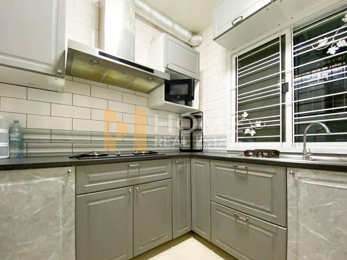 For SaleTownhomeEakachai, Bang Bon : Baan Klang Muang Essence Sathorn - Taksin 2 / 3 Bedrooms (FOR SALE) BALL019