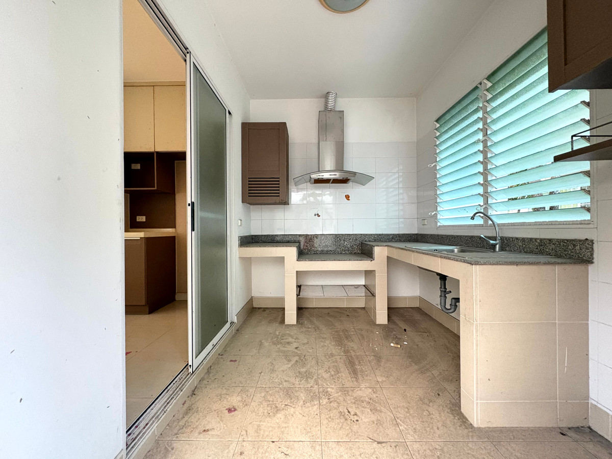 ขายบ้านสมุทรปราการ สำโรง : ขายด่วน ราคาสุดพิเศษ!! บ้านเดี่ยว นันทวัน ศรีนครินทร์ 