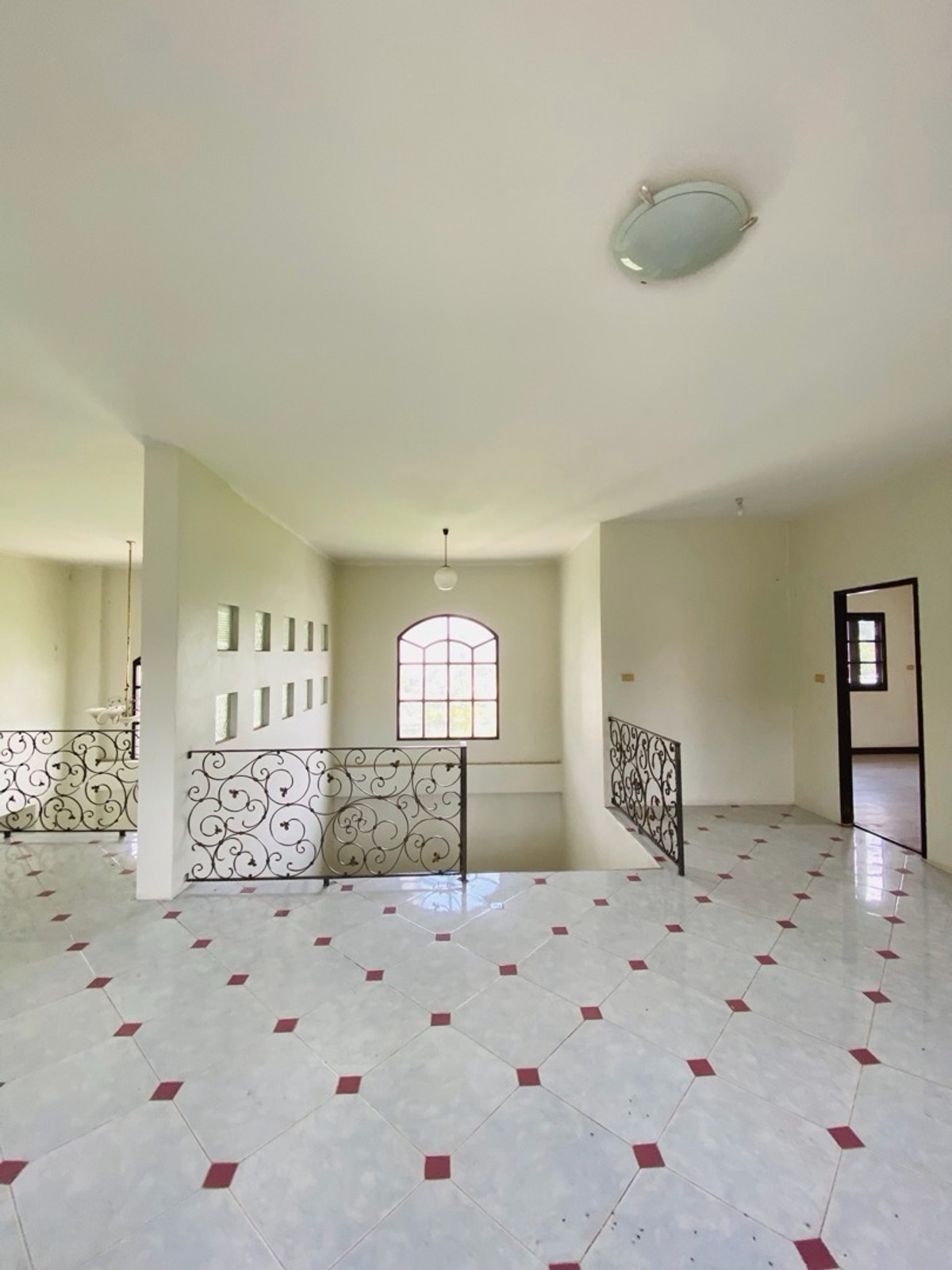 For SaleHouseBangna, Bearing, Lasalle : Single house for sale Large area in the heart of Bangna - Lakewood km.18, selling for only 22 million baht ✨ “Rare Opportunity”