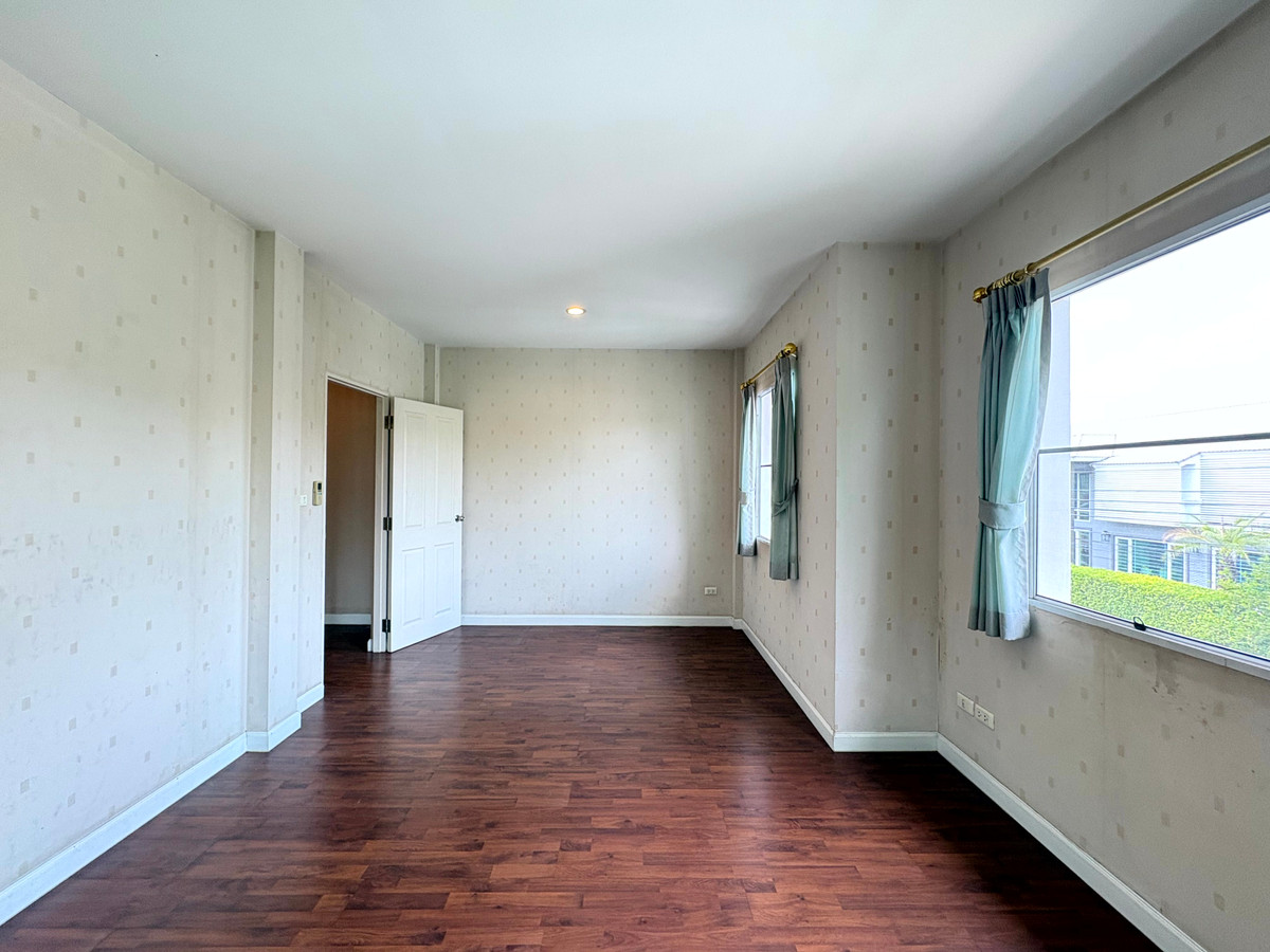 ขายบ้านสมุทรปราการ สำโรง : ขายด่วน ราคาสุดพิเศษ!! บ้านเดี่ยว นันทวัน ศรีนครินทร์ 