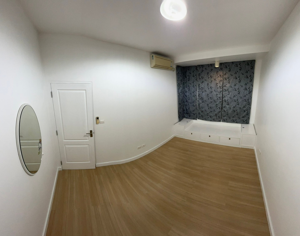 ขายทาวน์โฮมมีนบุรี-ร่มเกล้า : หมู่บ้าน บ้านใหม่ คู้บอน28 / 3 ห้องนอน (ขาย), Moo Baan Mai Khubon 28 / 3 Bedrooms (FOR SALE) PINP051