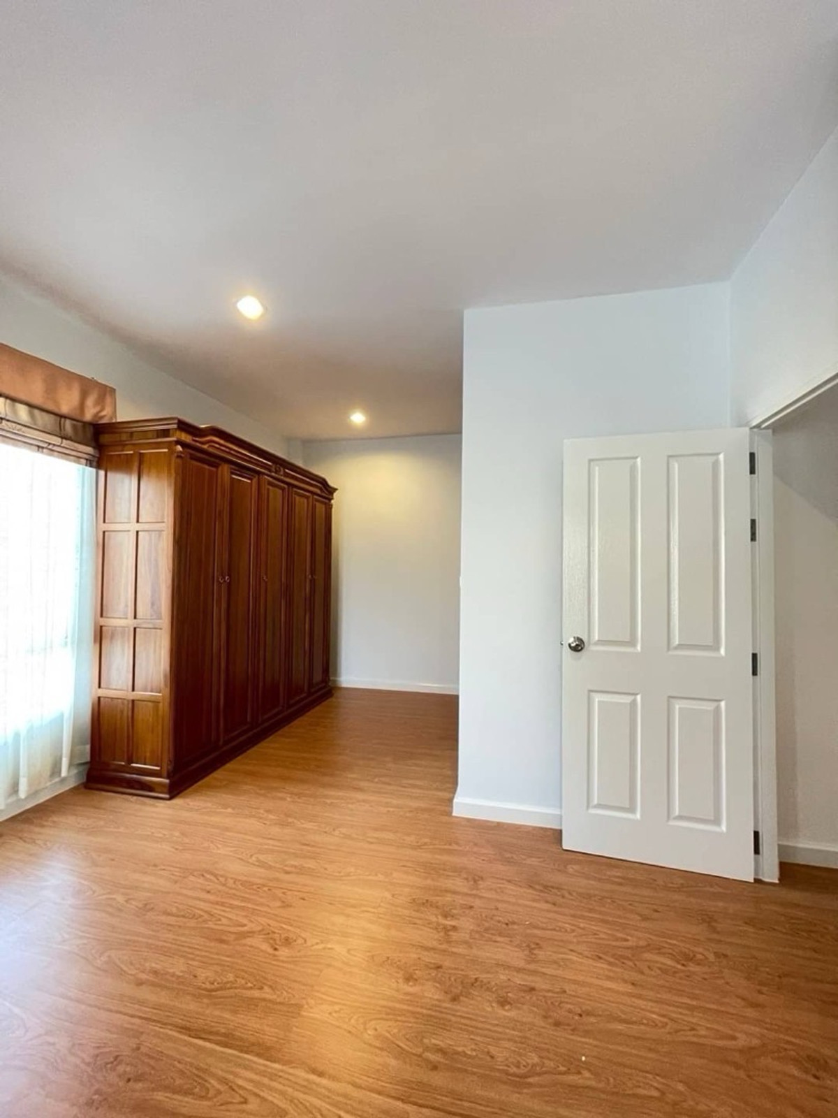 For SaleHouseLadkrabang, Suwannaphum Airport : For sale: Perfect Place Sukhumvit 77.