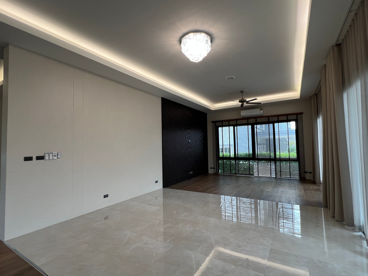 ขายบ้านสกลนคร : ขายบ้านเดี่ยว 2 หลังติด 117.5 ตร.ว. บ้านอารียาลิฟวิ่ง สกลนคร แต่งสวย ใกล้สนามบิน7 ล้าน