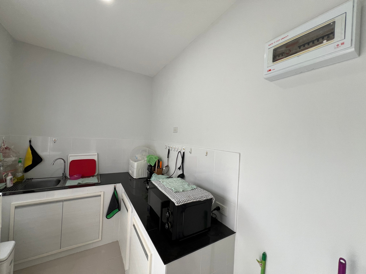 ขายบ้านสกลนคร : ขายบ้านเดี่ยว 2 หลังติด 117.5 ตร.ว. บ้านอารียาลิฟวิ่ง สกลนคร แต่งสวย ใกล้สนามบิน7 ล้าน