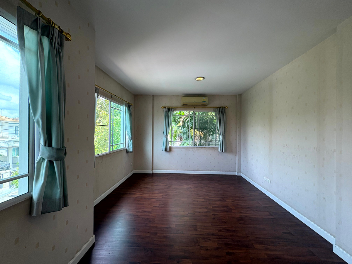 ขายบ้านสมุทรปราการ สำโรง : ขายด่วน ราคาสุดพิเศษ!! บ้านเดี่ยว นันทวัน ศรีนครินทร์ 