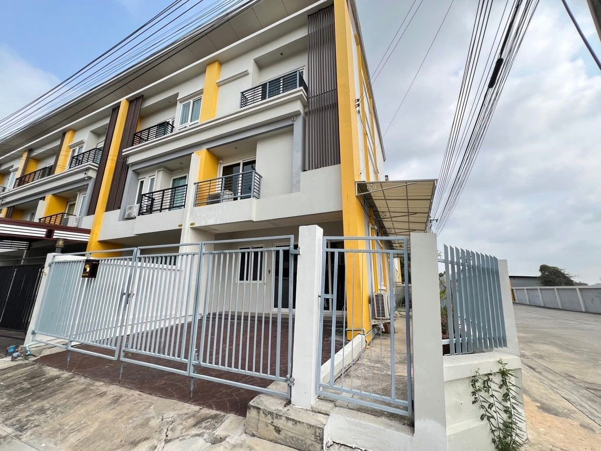For RentTownhomeLadkrabang, Suwannaphum Airport : Townhome for rent Suvarnabhumi Town Lat Krabang 54/3 near Suvarnabhumi Airport and King Mongkuts University of Technology