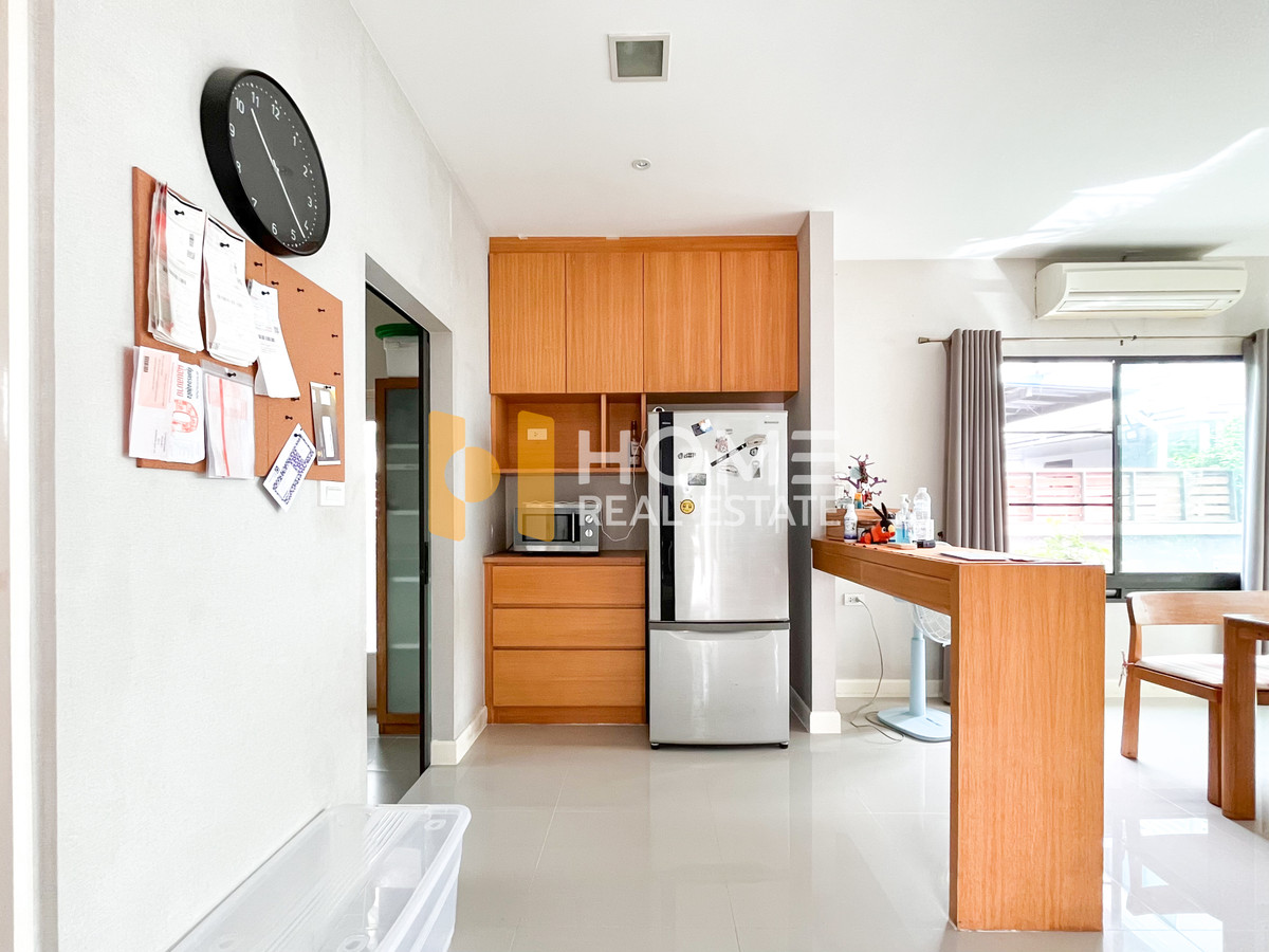 ขายบ้านลาดกระบัง สุวรรณภูมิ : หิ้วกระเป๋าพร้อมอยู่ได้เลย ✨ บ้านเดี่ยว มัณฑนา อ่อนนุช - วงแหวน 3 / 3 ห้องนอน (ขาย), Manthana Onnut - Wongwan 3 / Detached House 3 Bedrooms (FOR SALE) POON025