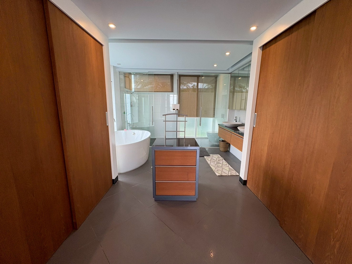 For SaleCondoPattaya, Bangsaen, Chonburi : 📍Pure Sunset Beach, sea view, beautiful, private, spacious room📍 only 14 million baht📍 pets allowed, near Nong Nooch Tropical Garden, Pattaya 📍*0659174222*