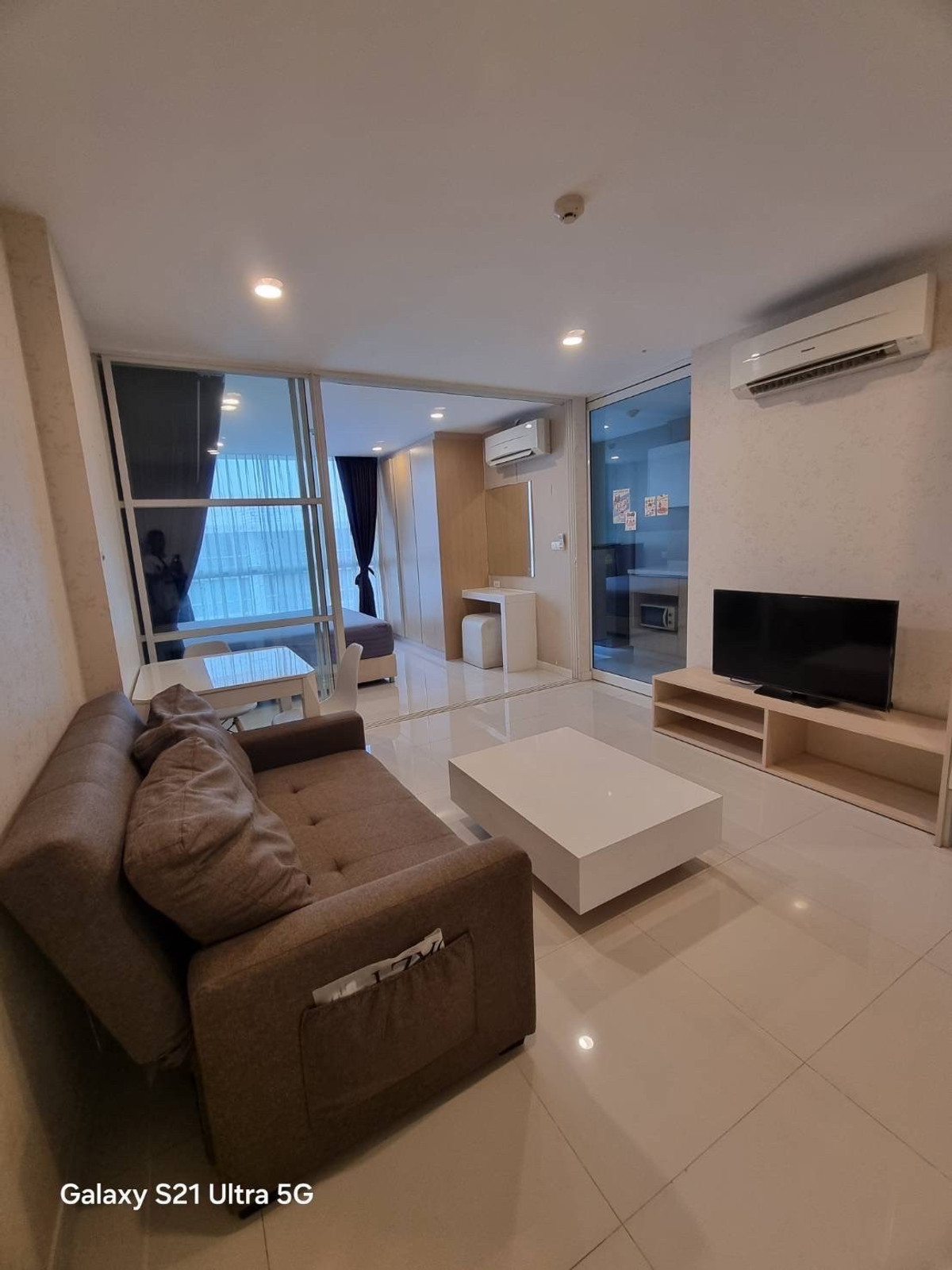 For SaleCondoPattanakan, Srinakarin : Element Srinakarin for sale, beautiful, ready to move in, near Seacon Square Srinakarin, if interested contact Line @841qqlnr